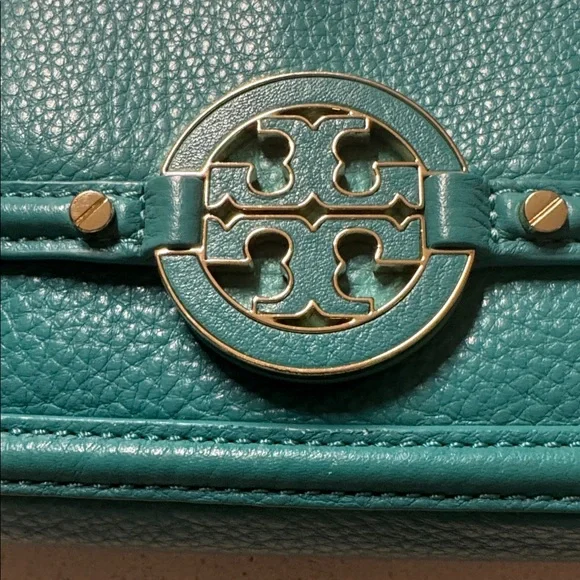 Tory Burch crossbody - Picture 2 of 11